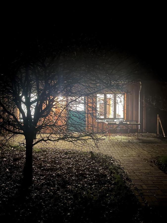 Broockhof Ferienwohnung Unterm Sternenhimmel In Mecklenburg Reimershagen Exterior photo